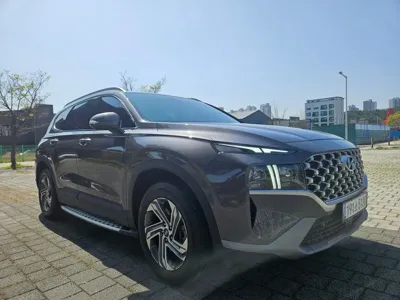 Hyundai Santafe 2023, 52380 км, за 14310.1 USD