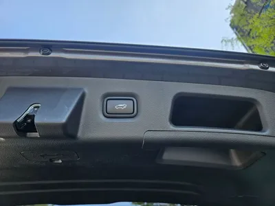 Hyundai Santafe 2023, 52380 км, за 14310.1 USD - фото 20