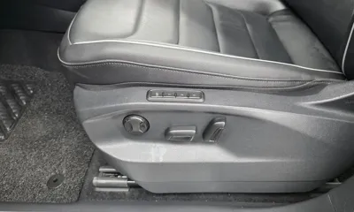 Volkswagen Tiguan 2022, 71330 км, за 41354.86 USD - фото 30