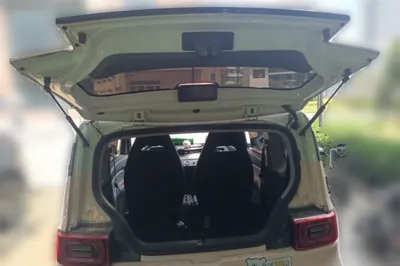 Wuling Hongguang MINIEV 2020, 29400 км, за 3900 USD - фото 16
