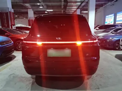 Li Auto Li L9 2023, 49400 км, за 36285.47 USD - фото 6