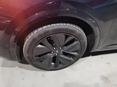 Li Auto Li L9 2023, 49400 км, за 36285.47 USD - фото 23