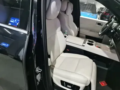 Li Auto Li L9 2023, 49400 км, за 36285.47 USD - фото 25