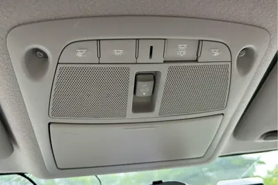 Nissan Sylphy 2019, 36200 км, за 8247 USD - фото 38