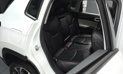 Jeep Compass 2022, 25893 км, за 15547.76 USD - фото 11