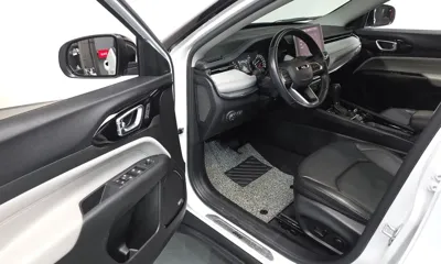 Jeep Compass 2022, 25893 км, за 15547.76 USD - фото 12