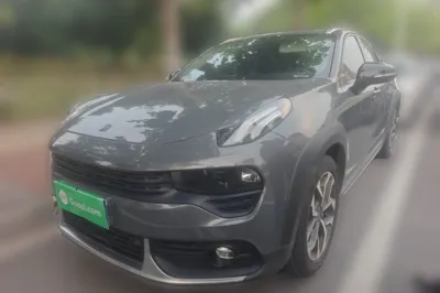 Lynk & Co 02