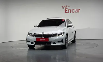BMW 3-Series 2021, 112796 км, за 17669.46 USD