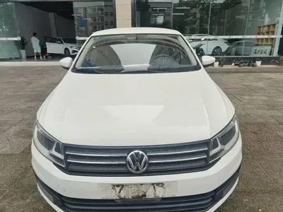 Volkswagen Santana 2020, 73600 км, за 4434.86 USD