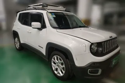 Jeep Renegade 2016, 71700 км, за 5730 USD
