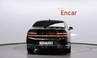 Genesis G90 2019, 111051 км, за 23145.68 USD