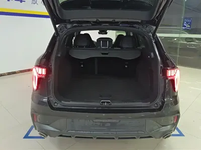 Lynk & Co 01 2021, 80399 км, за 10711.98 USD