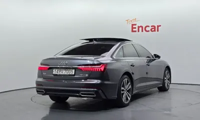 Audi A6 2022, 63840 км, за 19233.29 USD