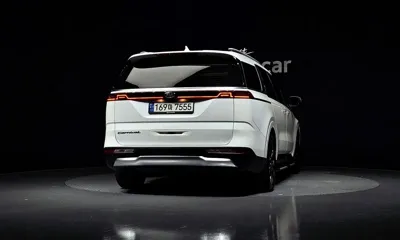 Kia Canival 2021, 136704 км, за 16650.15 USD