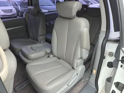 Kia Canival 2013, 171000 км, за 2636.27 USD - фото 16
