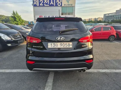 Hyundai Santafe 2014, 251199 км, за 4012.17 USD