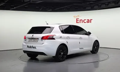 Peugeot 308 2015, 115759 км, за 3509.93 USD