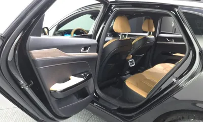 Kia K5 2022, 142644 км, за 10749.19 USD - фото 26