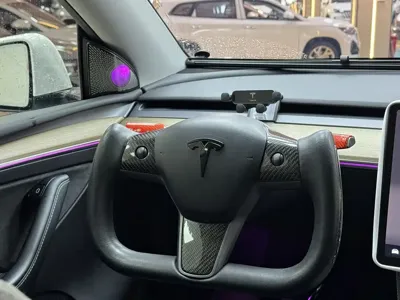 Tesla Model Y 2023, 109000 км, за 20413.27 USD