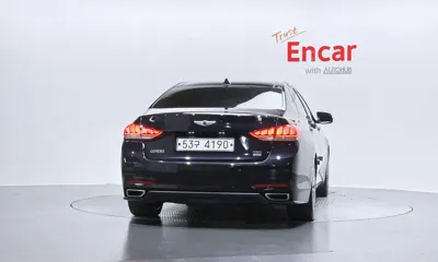 Hyundai Genesis 2016, 92068 км, за 11400.66 USD