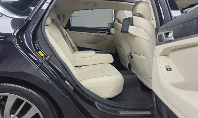 Hyundai Genesis 2016, 92068 км, за 11400.66 USD - фото 12