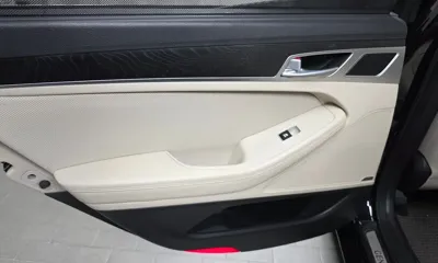 Hyundai Genesis 2016, 92068 км, за 11400.66 USD - фото 25