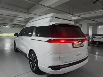 Kia Canival 2022, 127500 км, за 65000.3 USD