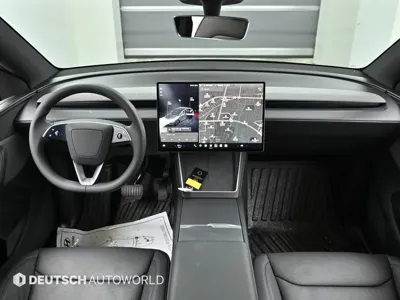 Tesla Model Y 2026, 7282 км, за 36025.94 USD - фото 7