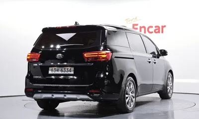 Kia Canival 2019, 101304 км, за 11181.27 USD