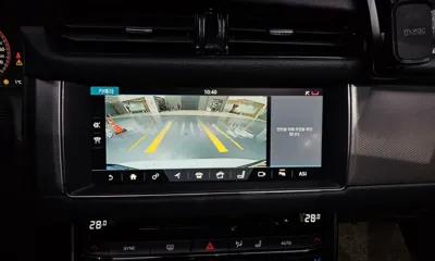 Jaguar XF 2018, 79148 км, за 5795.4 USD - фото 16