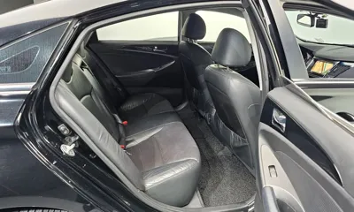 Hyundai Sonata 2010, 223821 км, за 1575.42 USD - фото 12