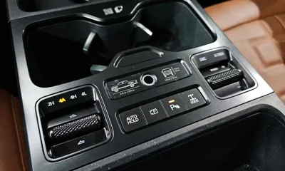 Kia Tasman