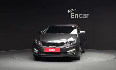 Kia K5 2013, 83475 км, за 3843.65 USD
