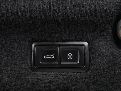 Bentley Continental 2020, 49800 км, за 277805.09 USD - фото 9