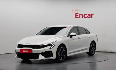 Kia K5 · 2025 год