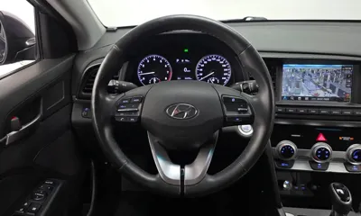 Hyundai Avante 2019, 54478 км, за 7811.47 USD - фото 14