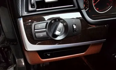 BMW 5-Series 2013, 144713 км, за 5583.29 USD - фото 13