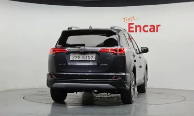 Toyota RAV4 2018, 66042 км, за 14951.56 USD