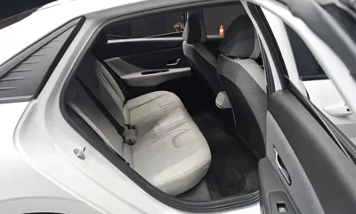 Hyundai Avante 2021, 125838 км, за 8599.35 USD - фото 11