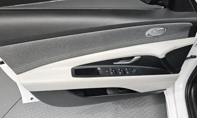 Hyundai Avante 2021, 125838 км, за 8599.35 USD - фото 24