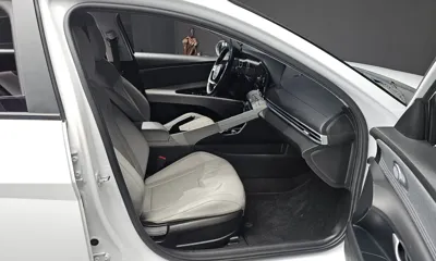 Hyundai Avante 2021, 125838 км, за 8599.35 USD - фото 26