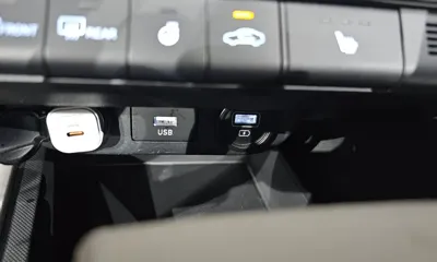 Hyundai Avante 2021, 125838 км, за 8599.35 USD - фото 28