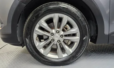 Hyundai Santafe 2016, 81352 км, за 8347.9 USD