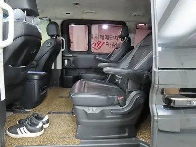 Hyundai Staria 2022, 267906 км, за 16738.87 USD - фото 6