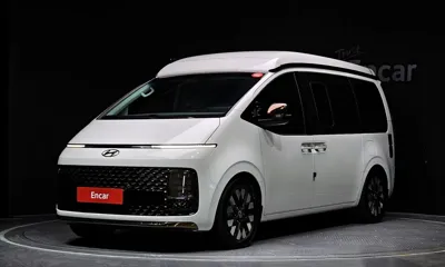 Hyundai Staria · 2024 год