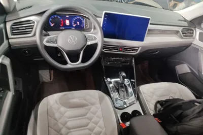 Volkswagen Tayron 2023, 63300 км, за 18127 USD - фото 17