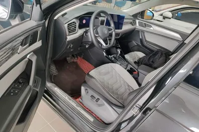 Volkswagen Tayron 2023, 63300 км, за 18127 USD - фото 23