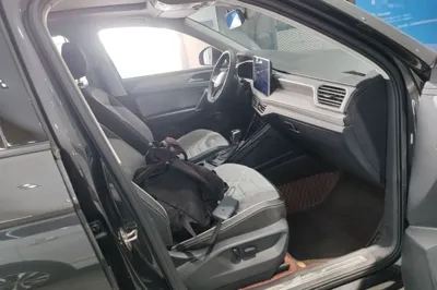 Volkswagen Tayron 2023, 63300 км, за 18127 USD - фото 24