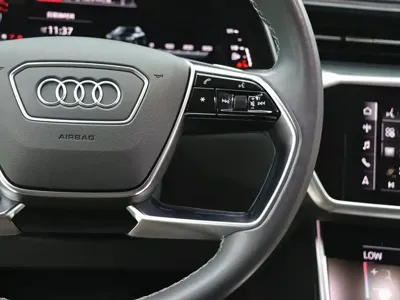 Audi A7L 2023, 59000 км, за 33224.64 USD - фото 17