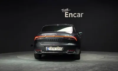 Hyundai Grandeur 2022, 103423 км, за 15526.92 USD